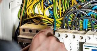 Электрика в частном доме под ключ в Нижневартовске - стоимость услуг от 1555 руб.